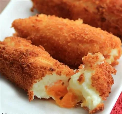Cheddar cheese Mashed Potato Croquettes with Breadcrumbs