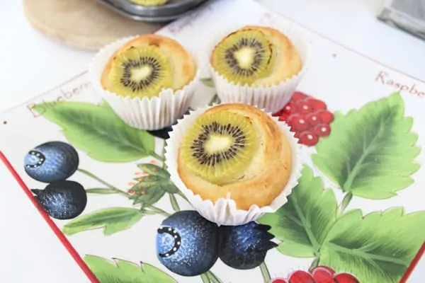 kiwi fruit muffin