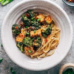 Crispy-Tofu-Broccoli-Stir